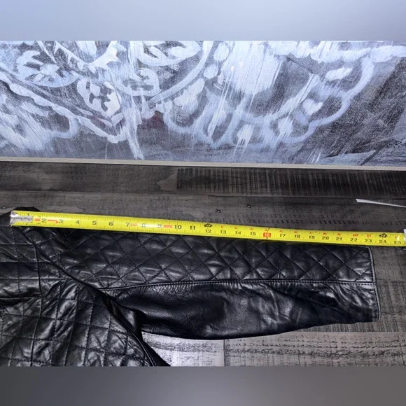 Caroline Moore black quilted leather jacket with gold-toned buttons SZ 10 - Picture 7 of 16